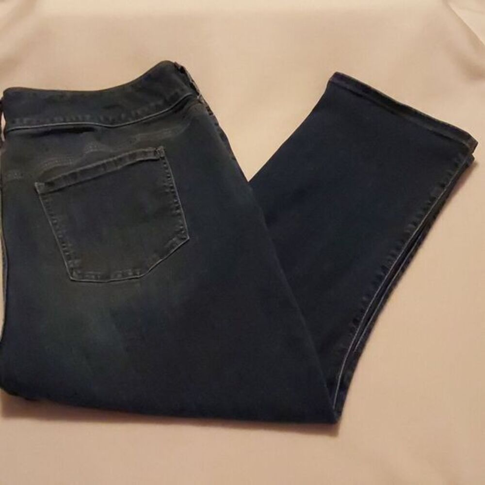 Torrid Crop Jegging Super Soft Size 22 Denim Jeans